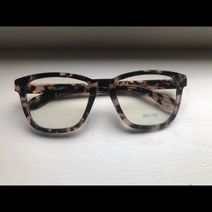 New with tags Quay blue light glasses